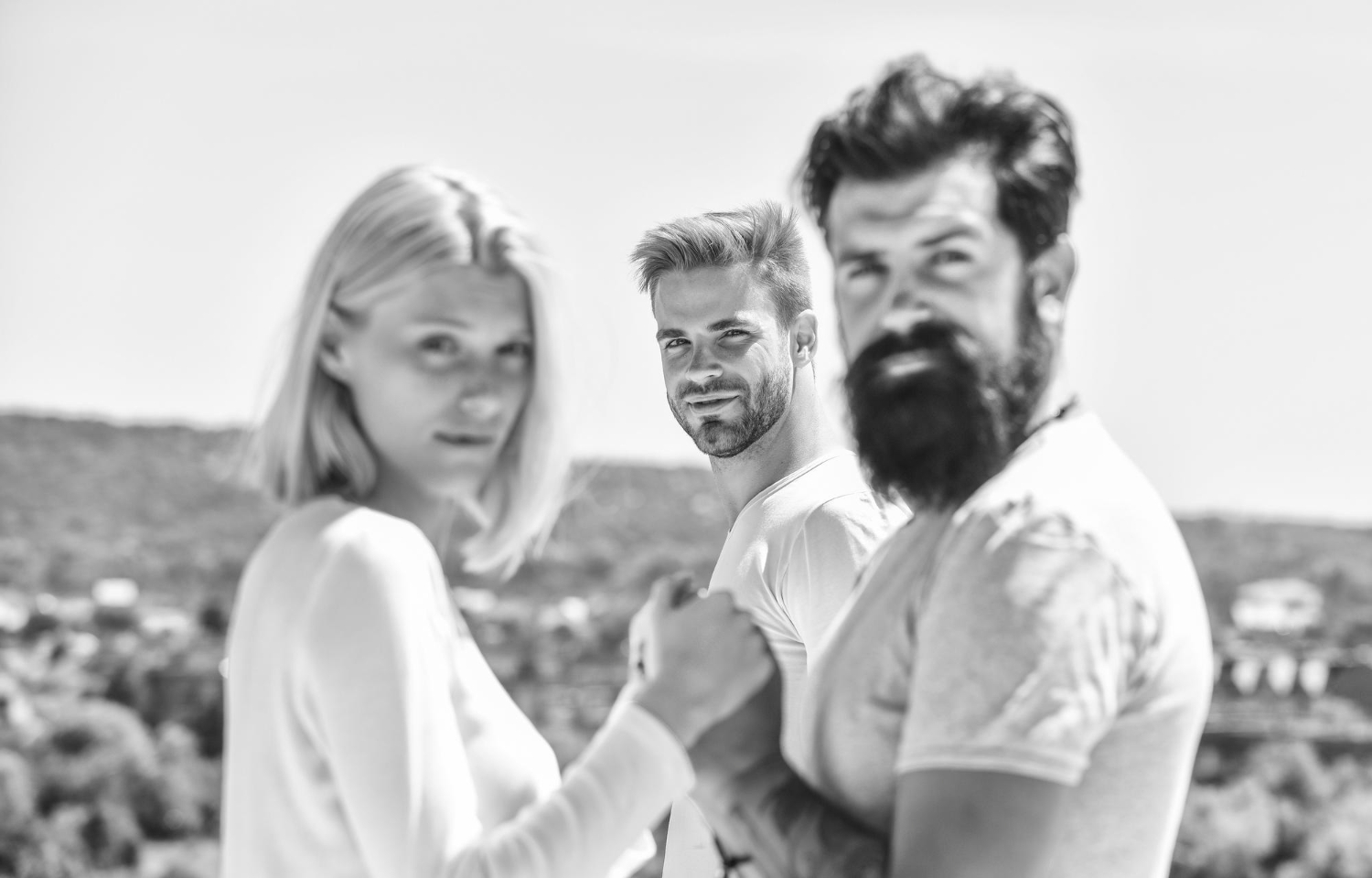 הצעד הראשון שלך לשיער מלא יותר ולביטחון שמרגיש טבעי.